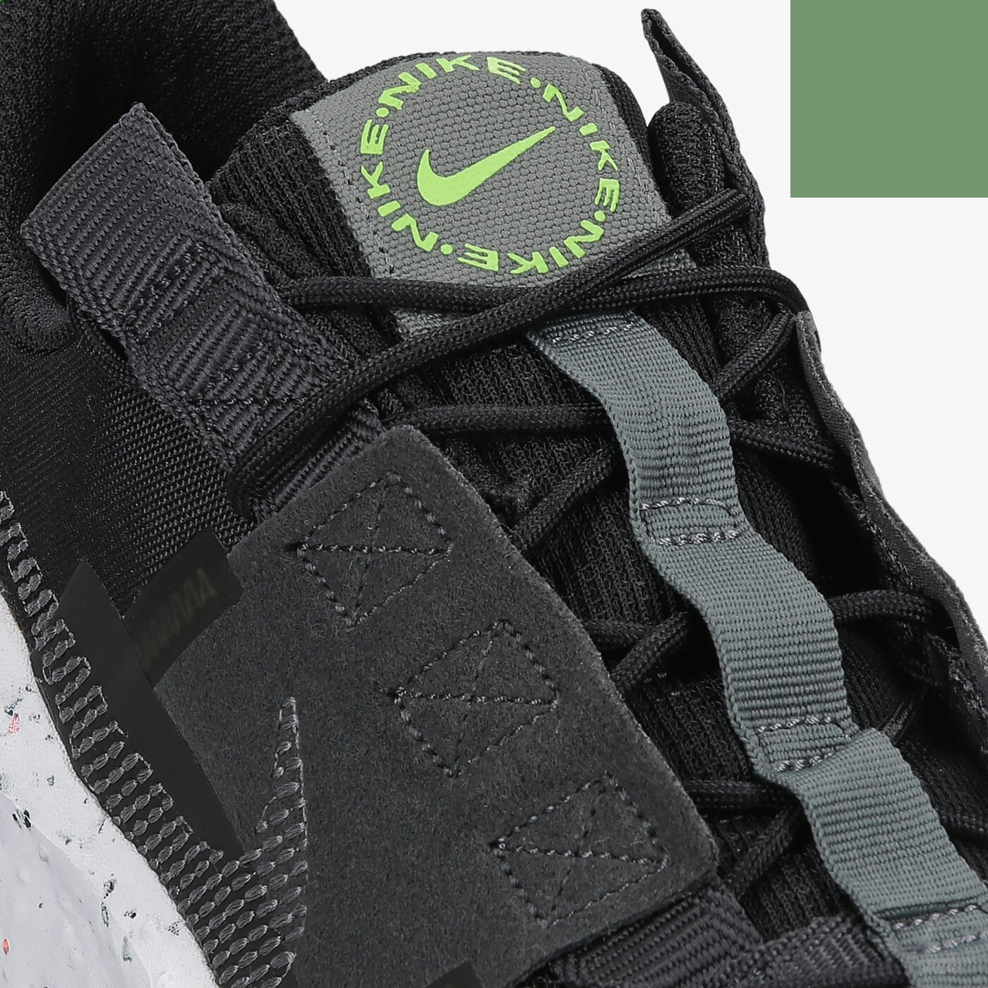 Фото № 4 с приближением к товару «‎Nike Crater Impact BlackWhite»