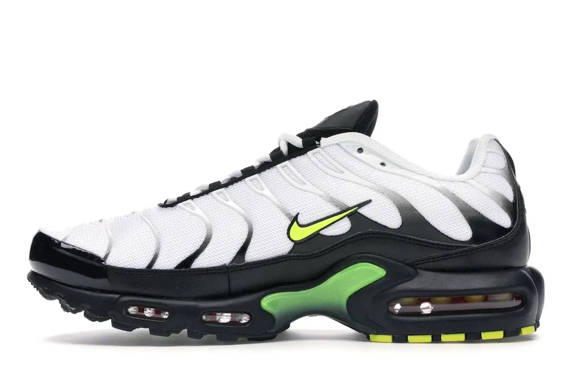 Фото № 3 с приближением к товару «‎Nike Air Max Plus Retro Future»