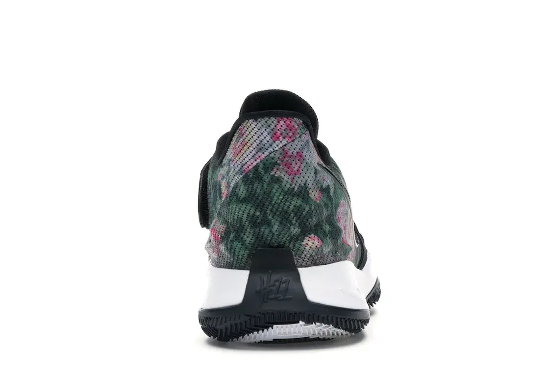Фото № 4 с приближением к товару «‎Nike Kyrie Low 1 Floral»