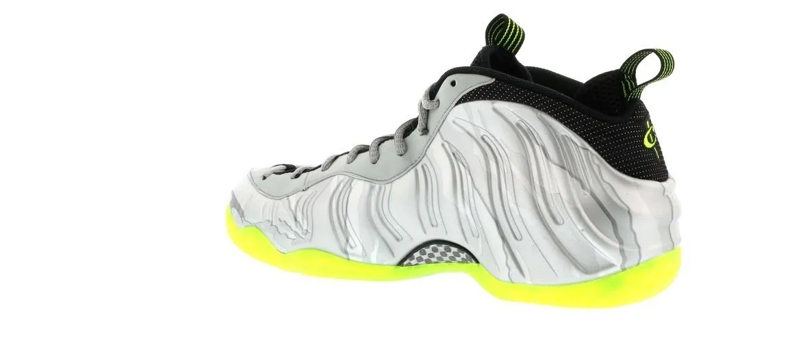 Фото № 4 с приближением к товару «‎Nike Air Foamposite One Silver Volt Camo»