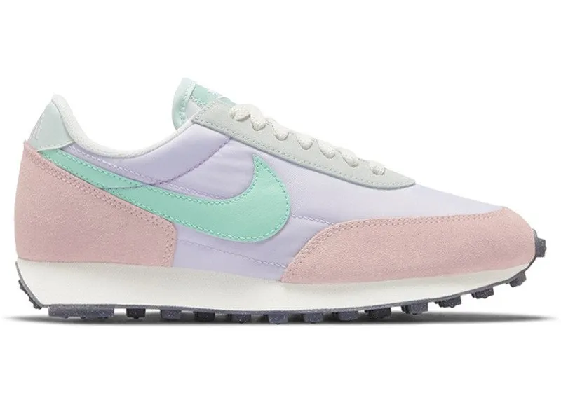 Фото № 1 с приближением к товару «‎Nike Daybreak Pastel »