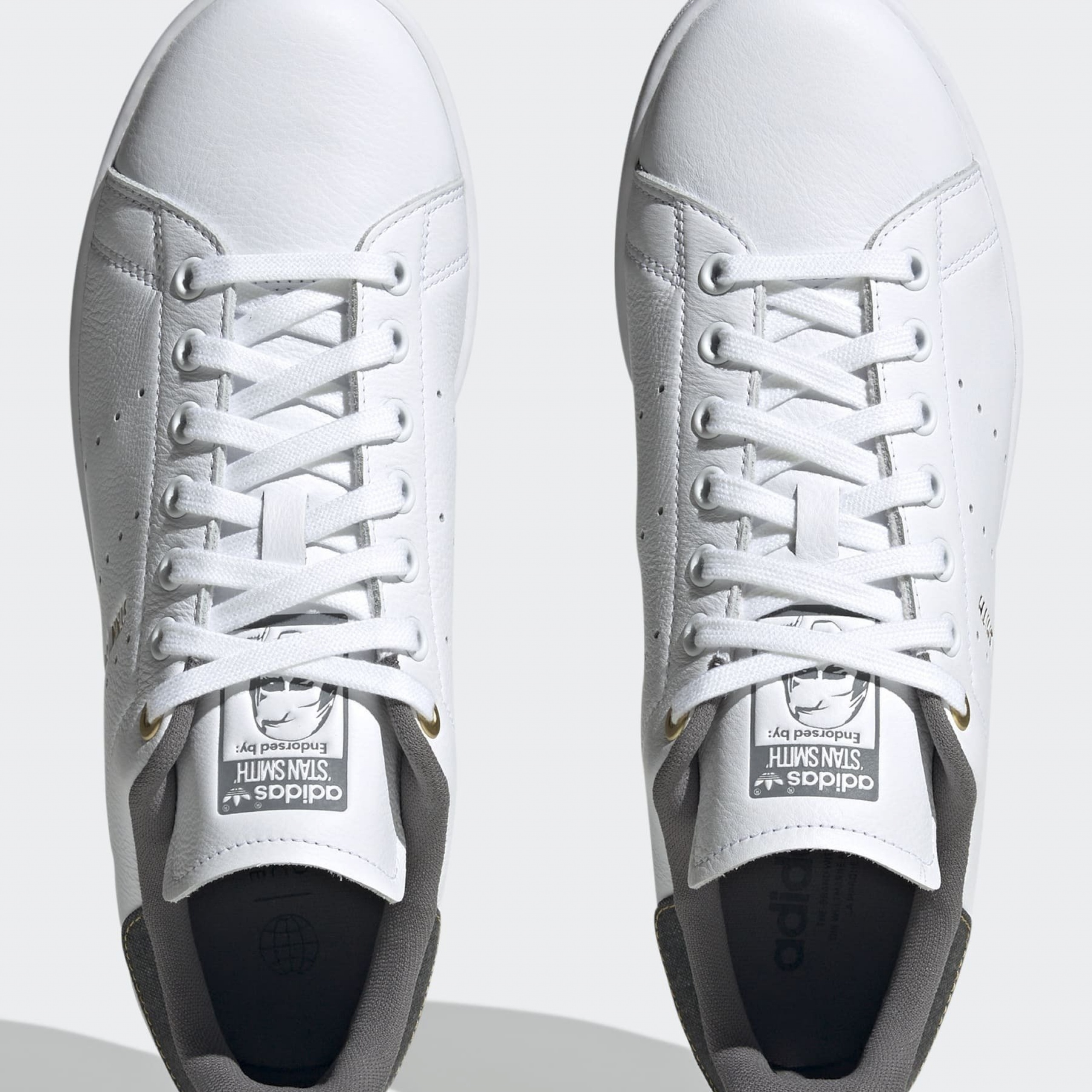 Фото № 2 с приближением к товару «‎Adidas Stan Smith »