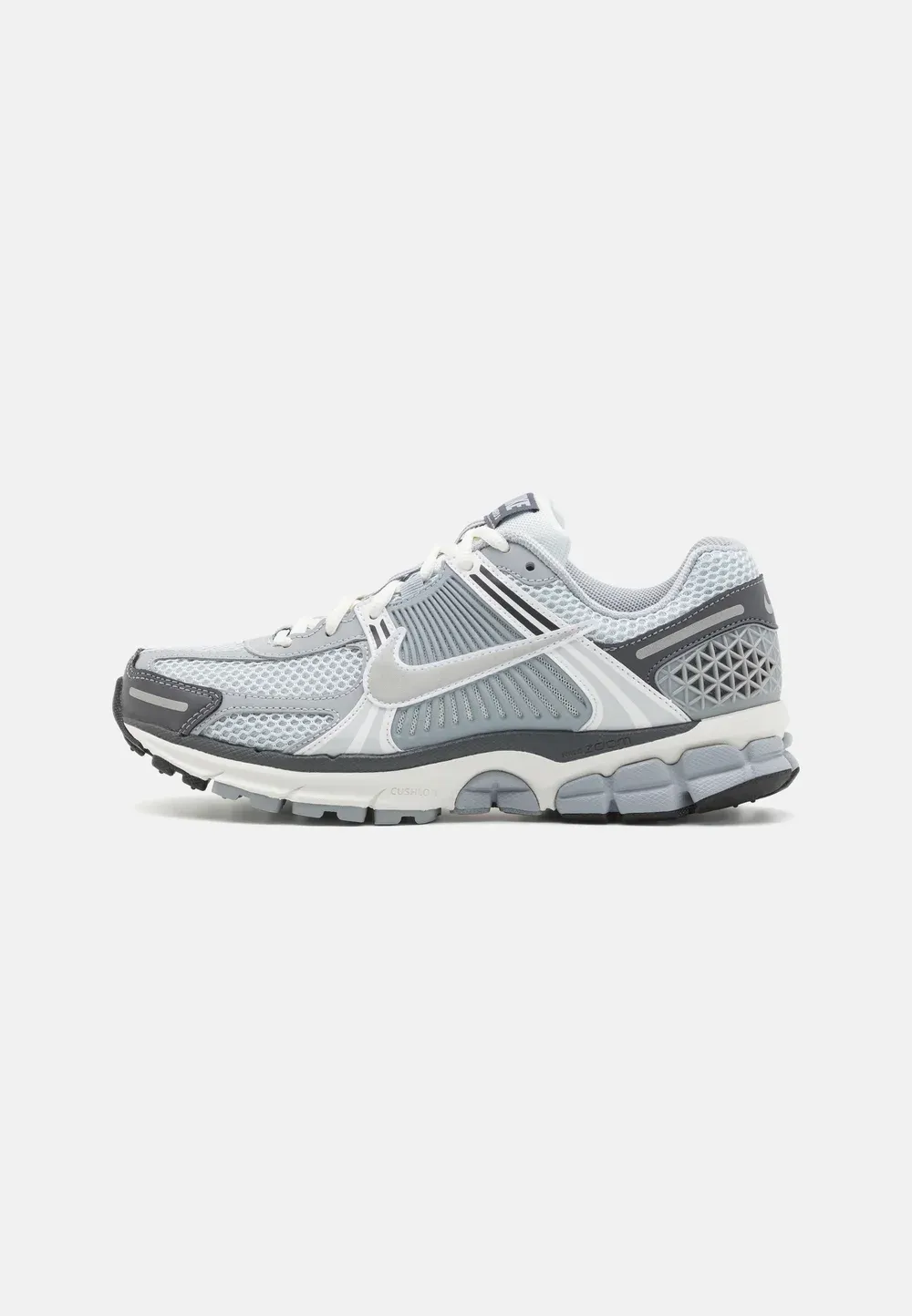 Фото № 1 с приближением к товару «‎ZOOM VOMERO 5»