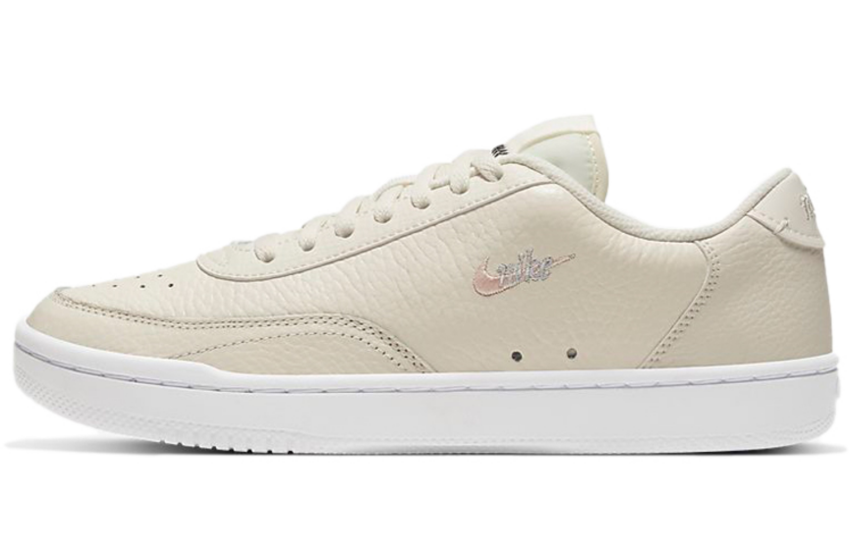Фото № 1 с приближением к товару «‎Nike Court Vintage Premium Women»