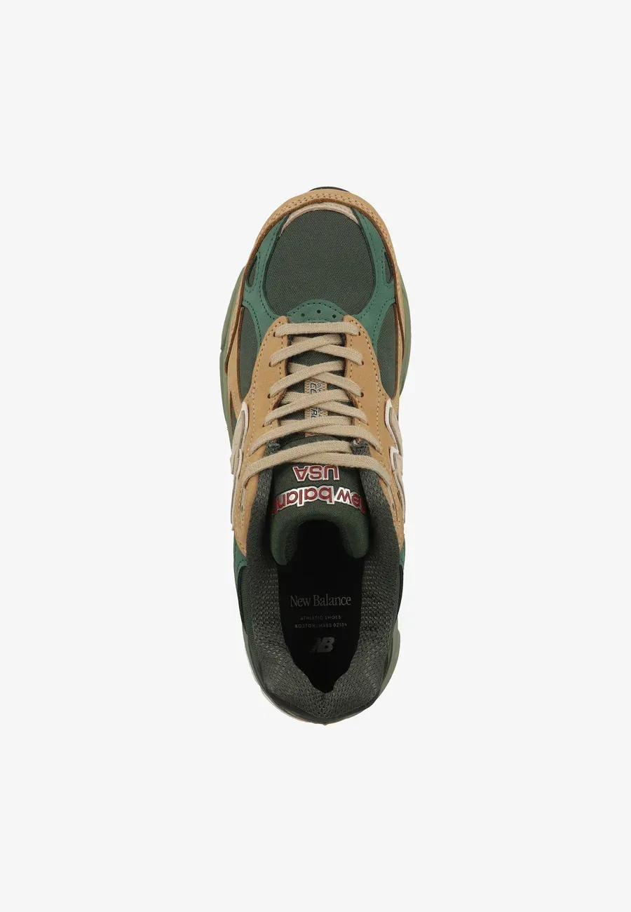 Фото № 3 с приближением к товару «‎Кроссовки New Balance SPZZO2Y4BGQ-O00»