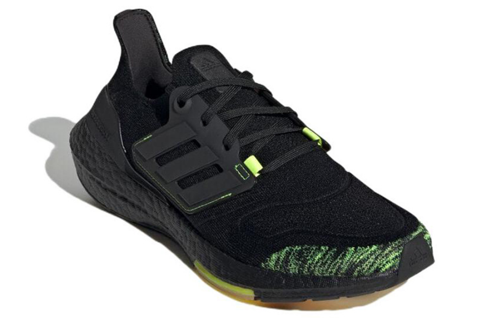 Фото № 3 с приближением к товару «‎ adidas Ultraboost 22 Running shoes»