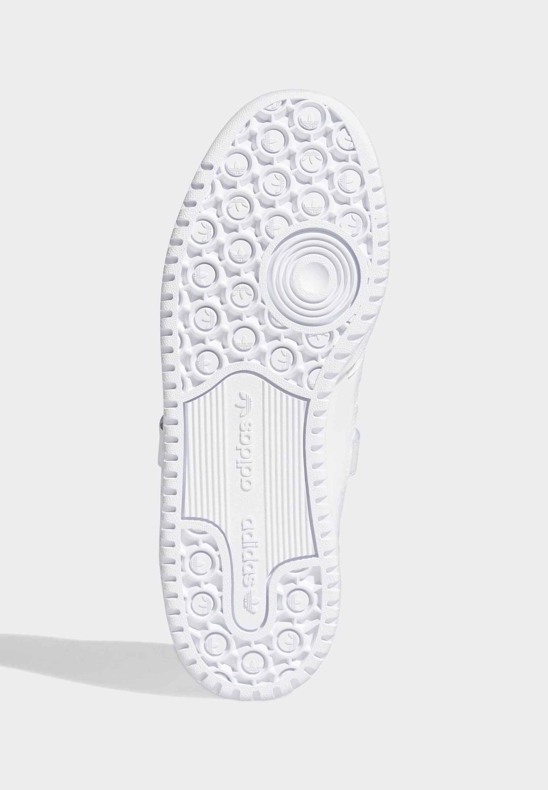 Фото № 4 с приближением к товару «‎Adidas Niskie»