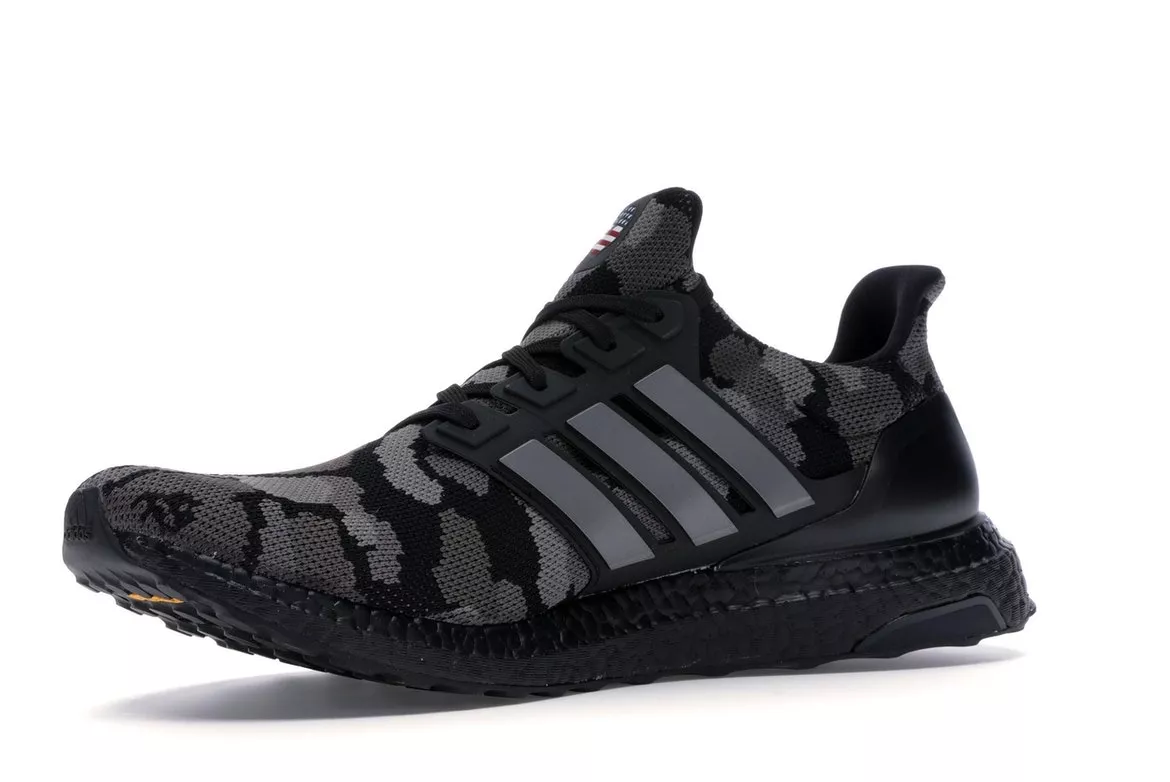 Фото № 4 с приближением к товару «‎adidas Ultra Boost 4.0 Bape Camo Black»