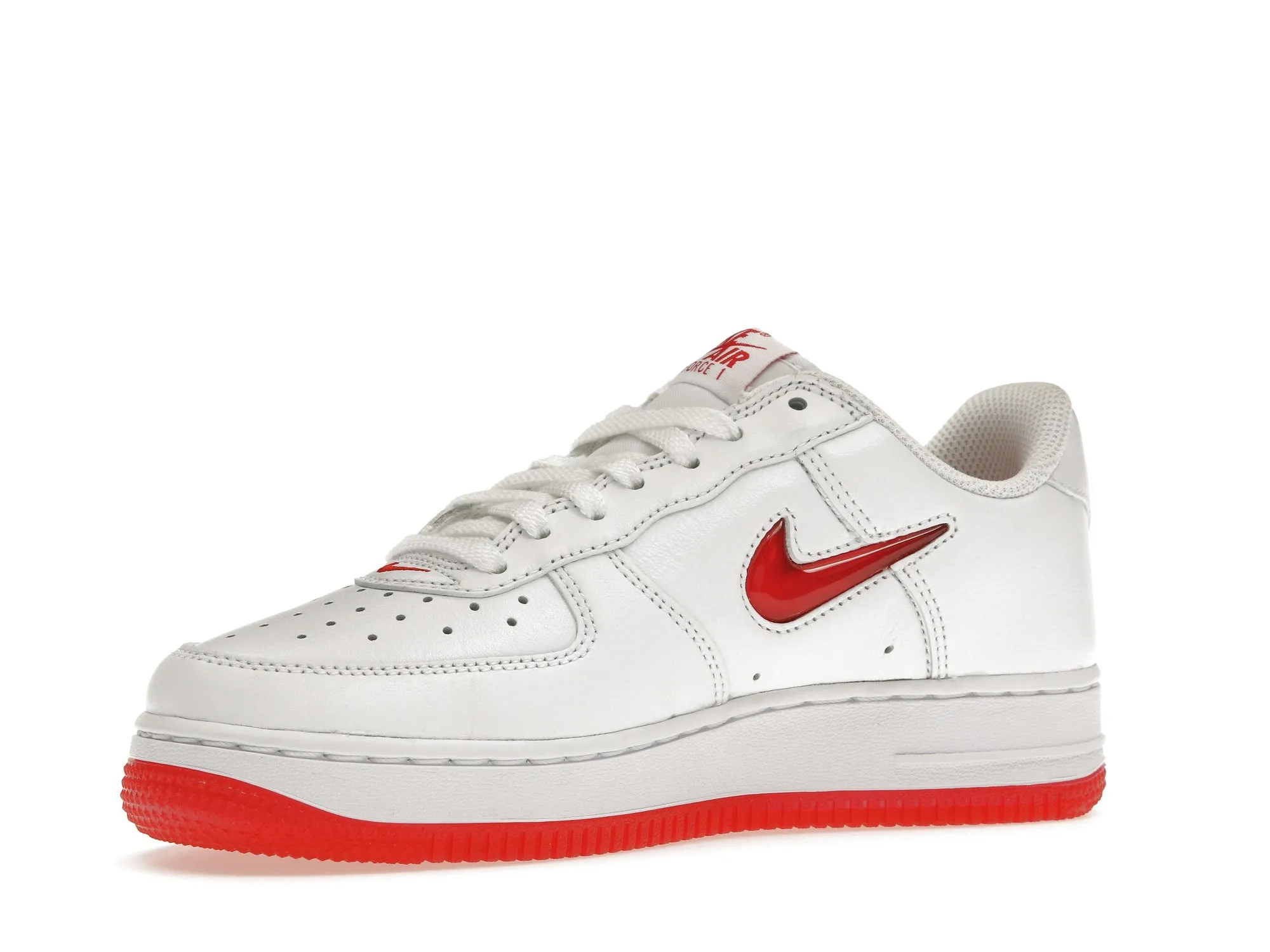 Фото № 2 с приближением к товару «‎Nike Air Force 1 Low 07 Retro Color of the Month Jewel Swoosh University Red»