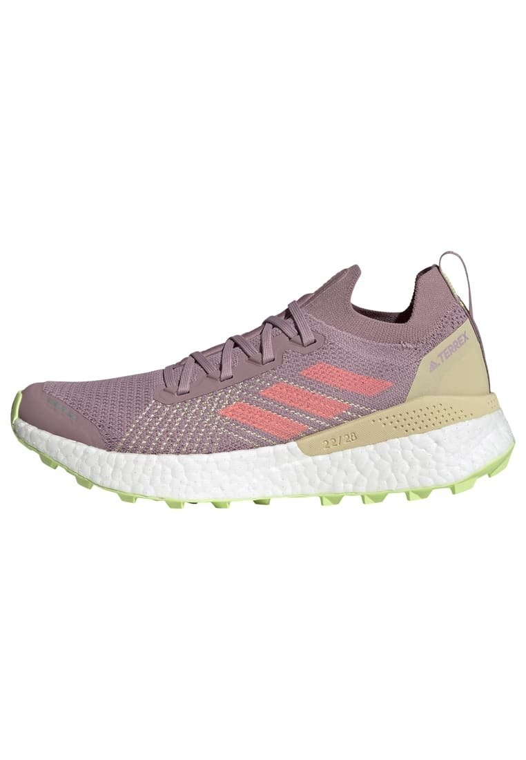 Фото № 1 с приближением к товару «‎Adidas Terrex»