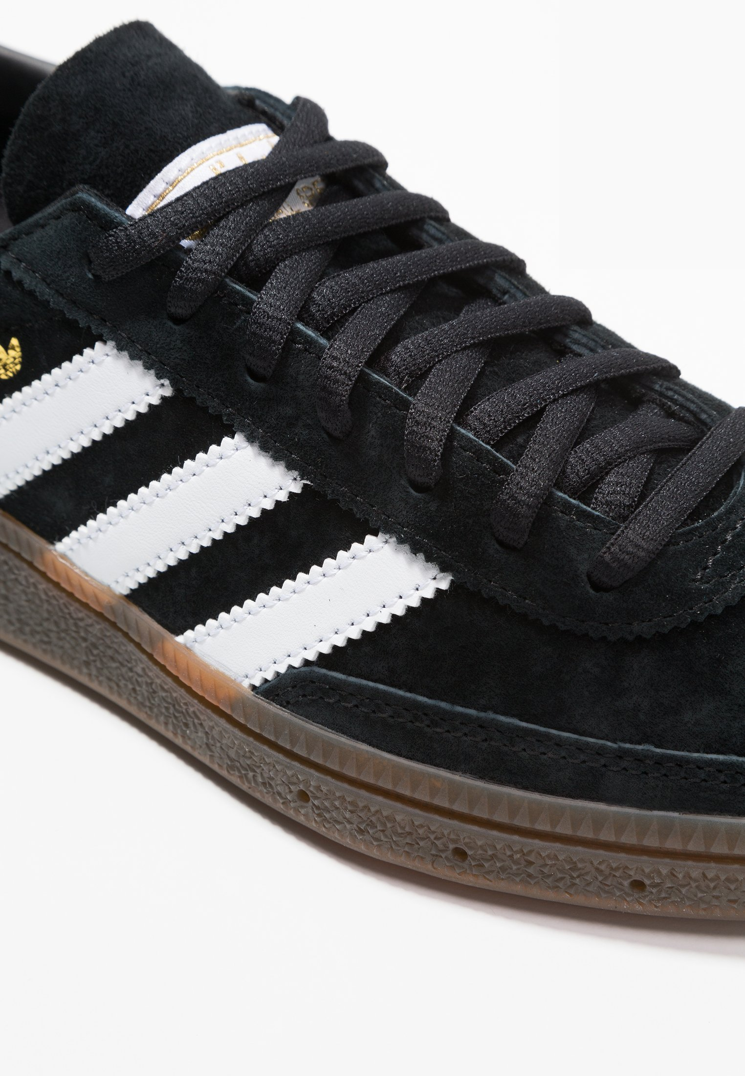 Фото № 5 с приближением к товару «‎Adidas Spezial »