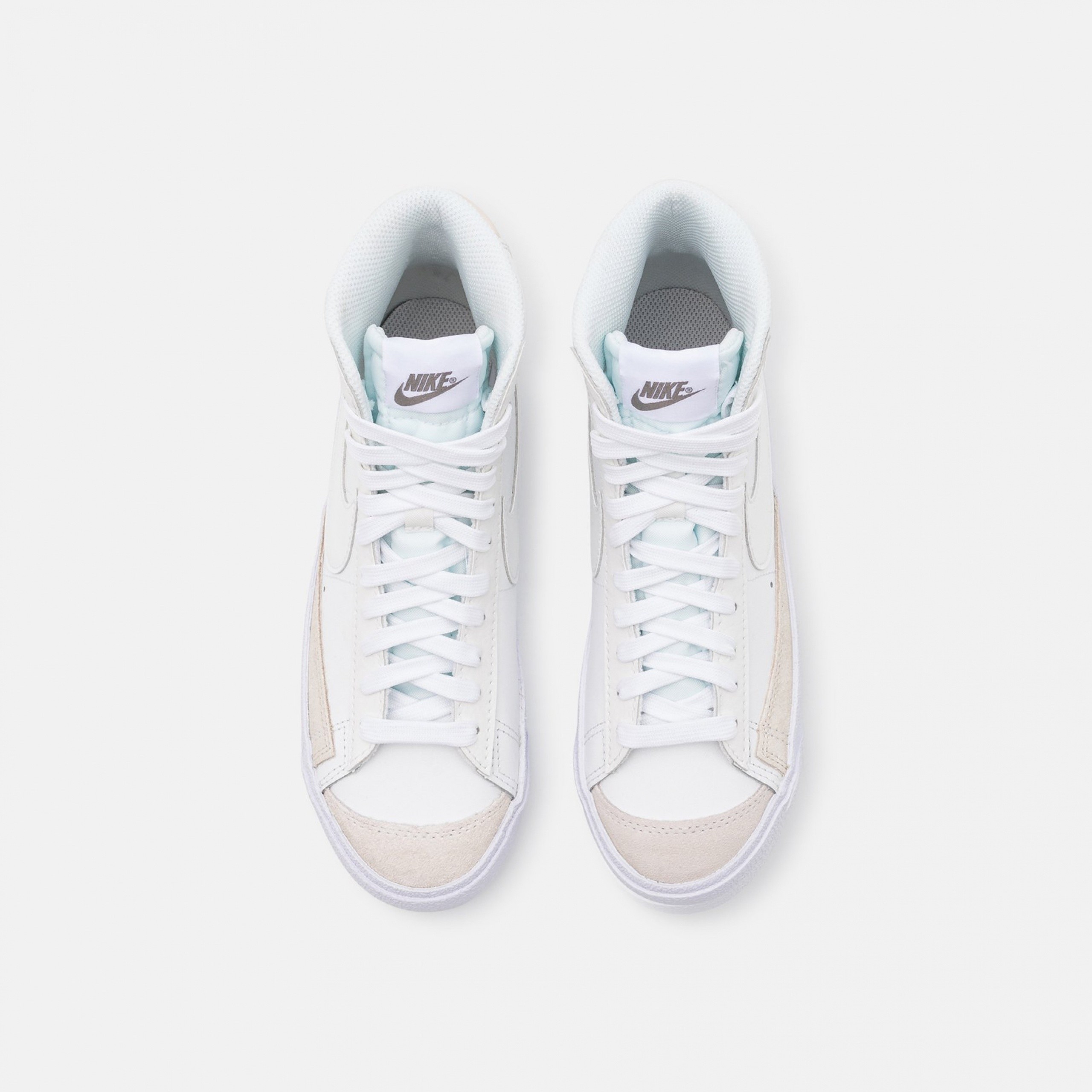 Фото № 4 с приближением к товару «‎Nike Blazer 77 »