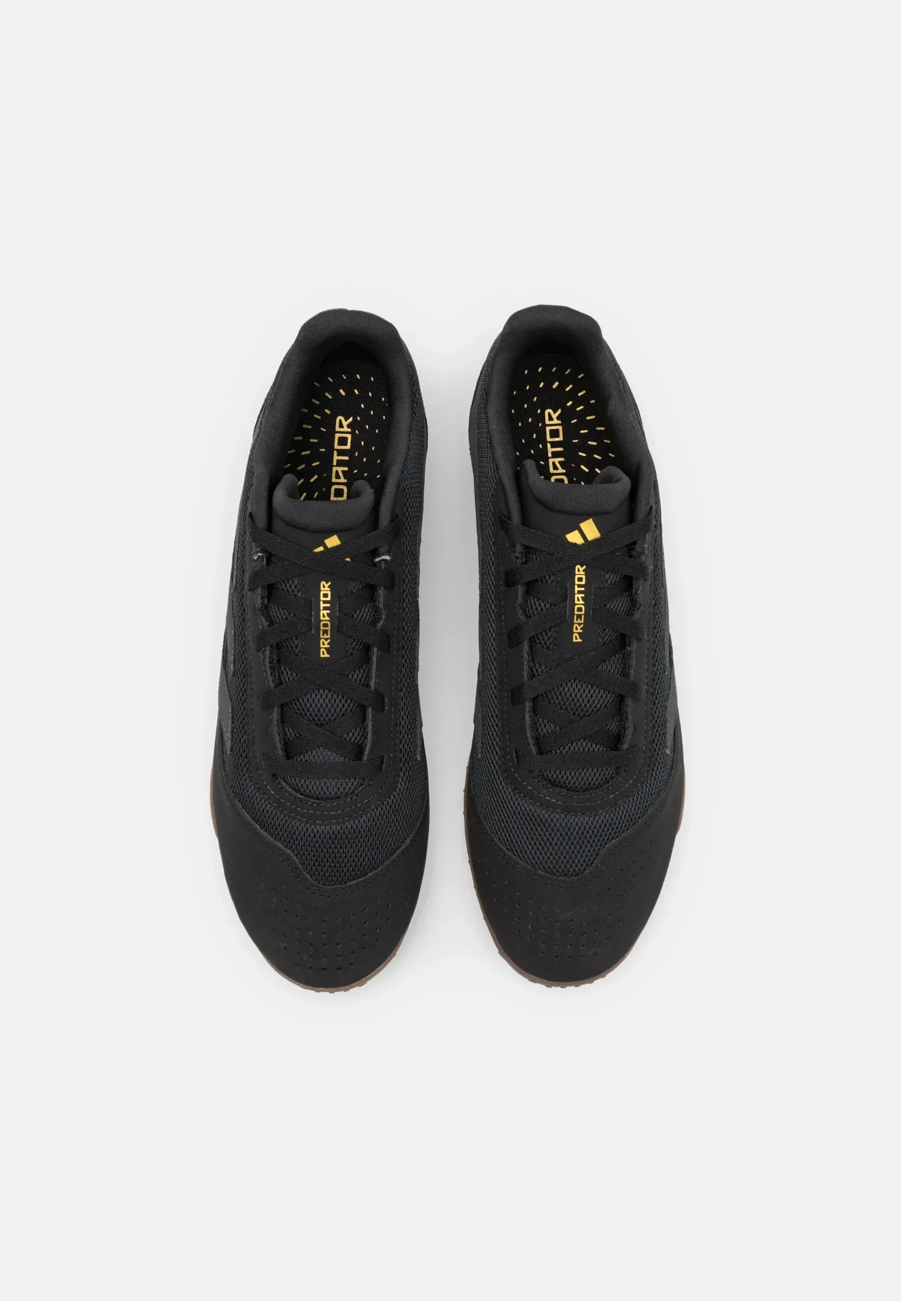 Фото № 4 с приближением к товару «‎PREDATOR CLUB IN SALA»