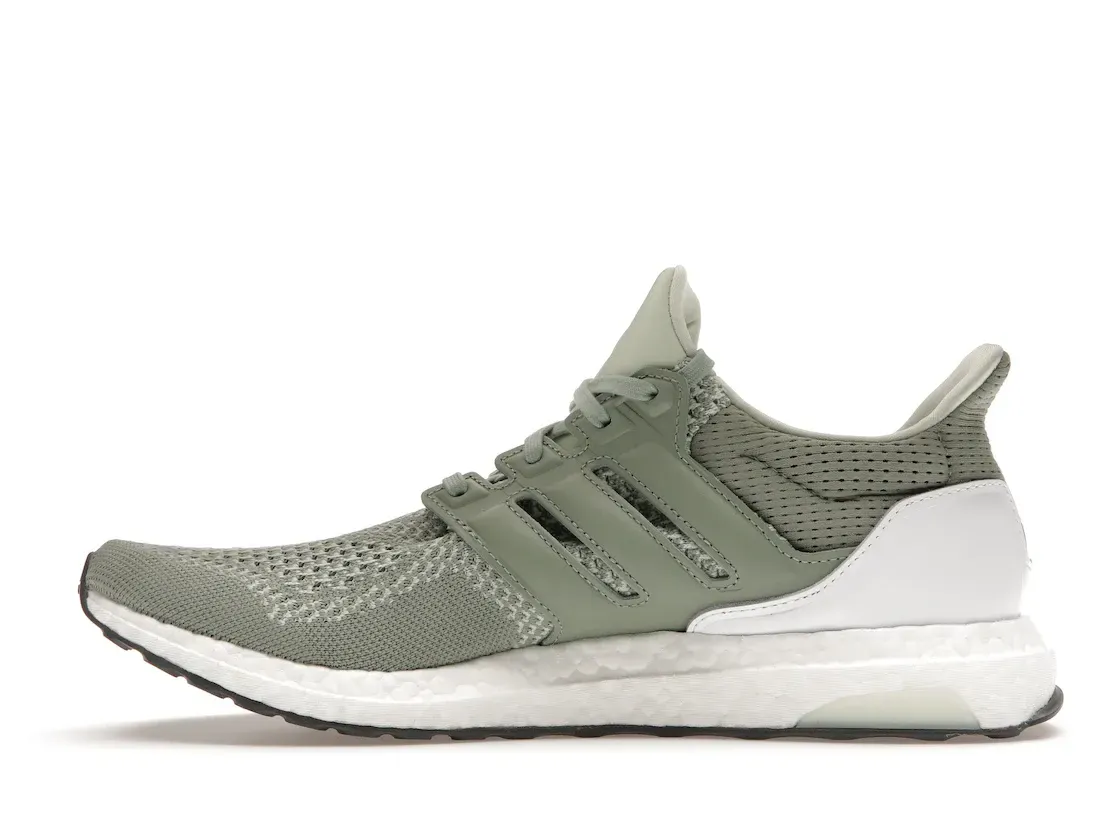 Фото № 3 с приближением к товару «‎adidas Ultra Boost 1.0 DNA Split Linen Green»
