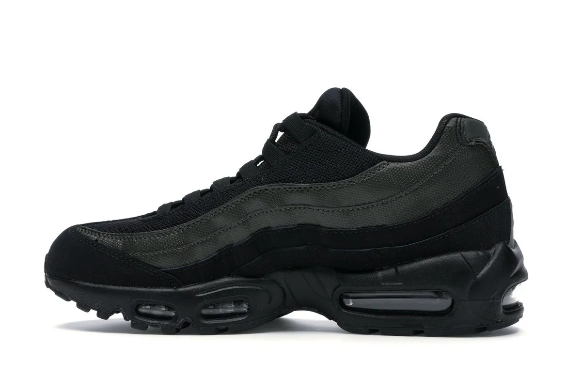 Фото № 5 с приближением к товару «‎Nike Air Max 95 Black Sequoia»