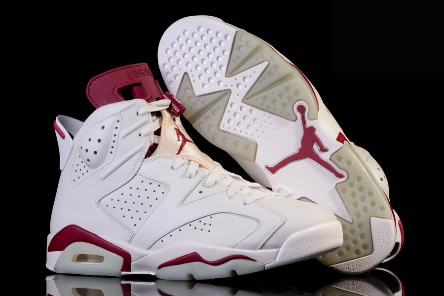 Фото № 3 с приближением к товару «‎Nike Air Jordan 6 Retro Maroon »