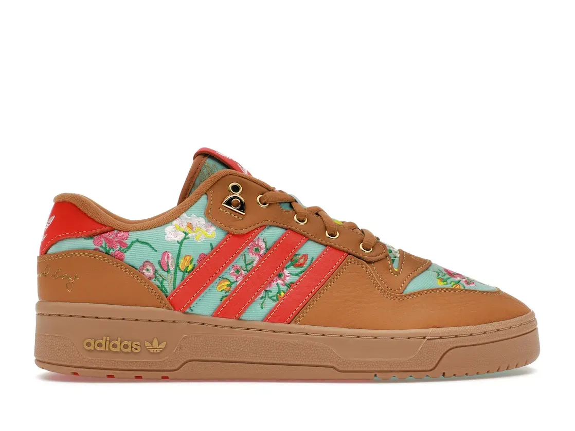 Фото № 1 с приближением к товару «‎adidas Rivalry Low Unheardof Moms Ugly Couch Mesa»