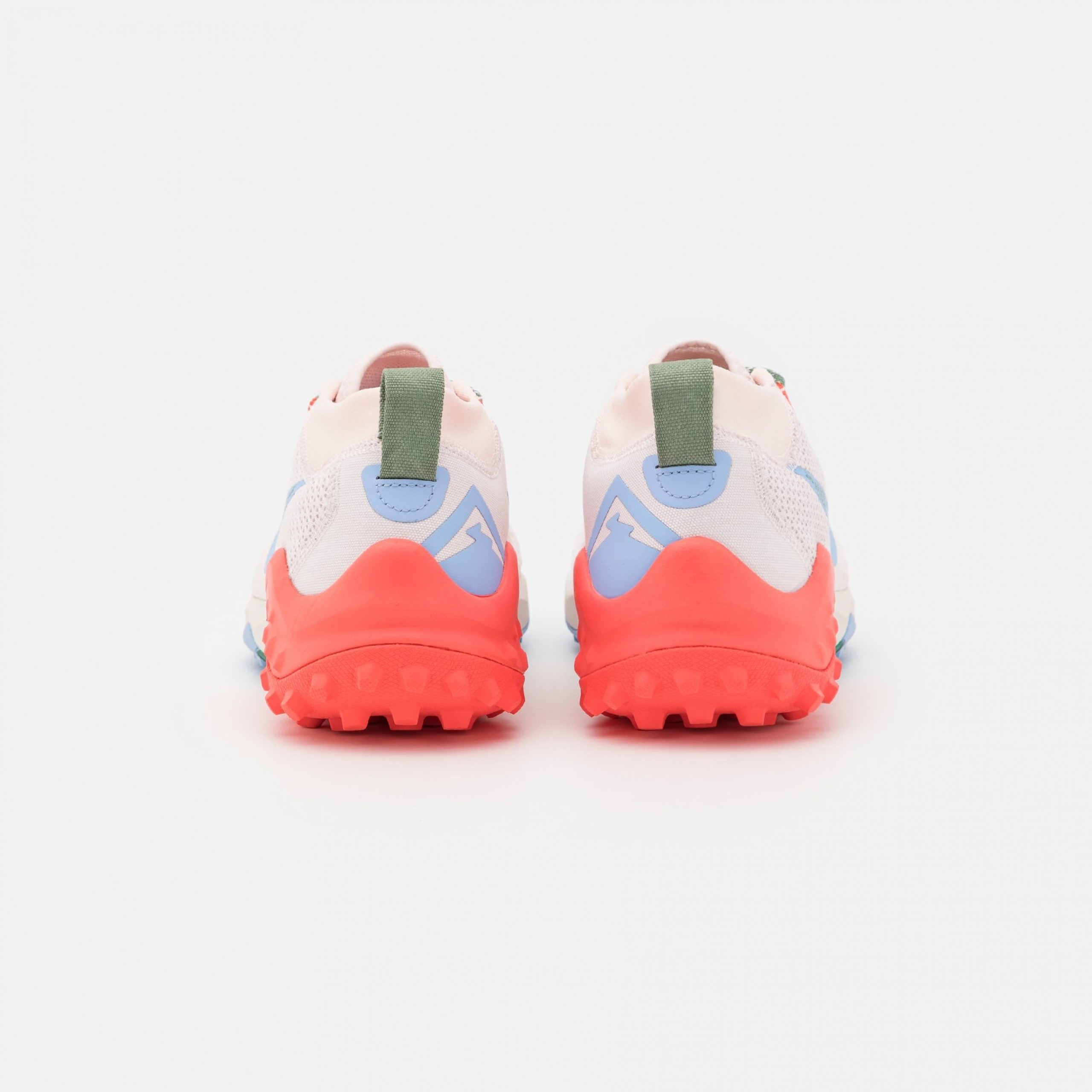 Фото № 3 с приближением к товару «‎Nike Wildhorse 7»