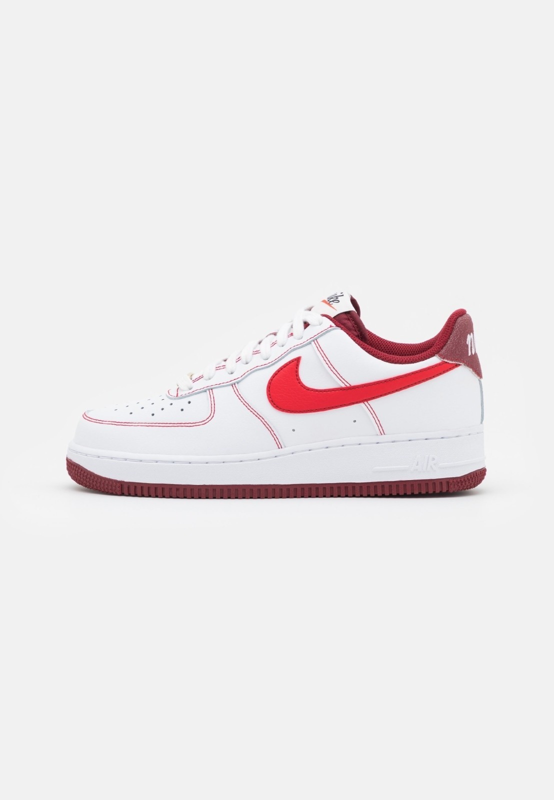Фото № 1 с приближением к товару «‎Nike Air Force 1 ’07 »
