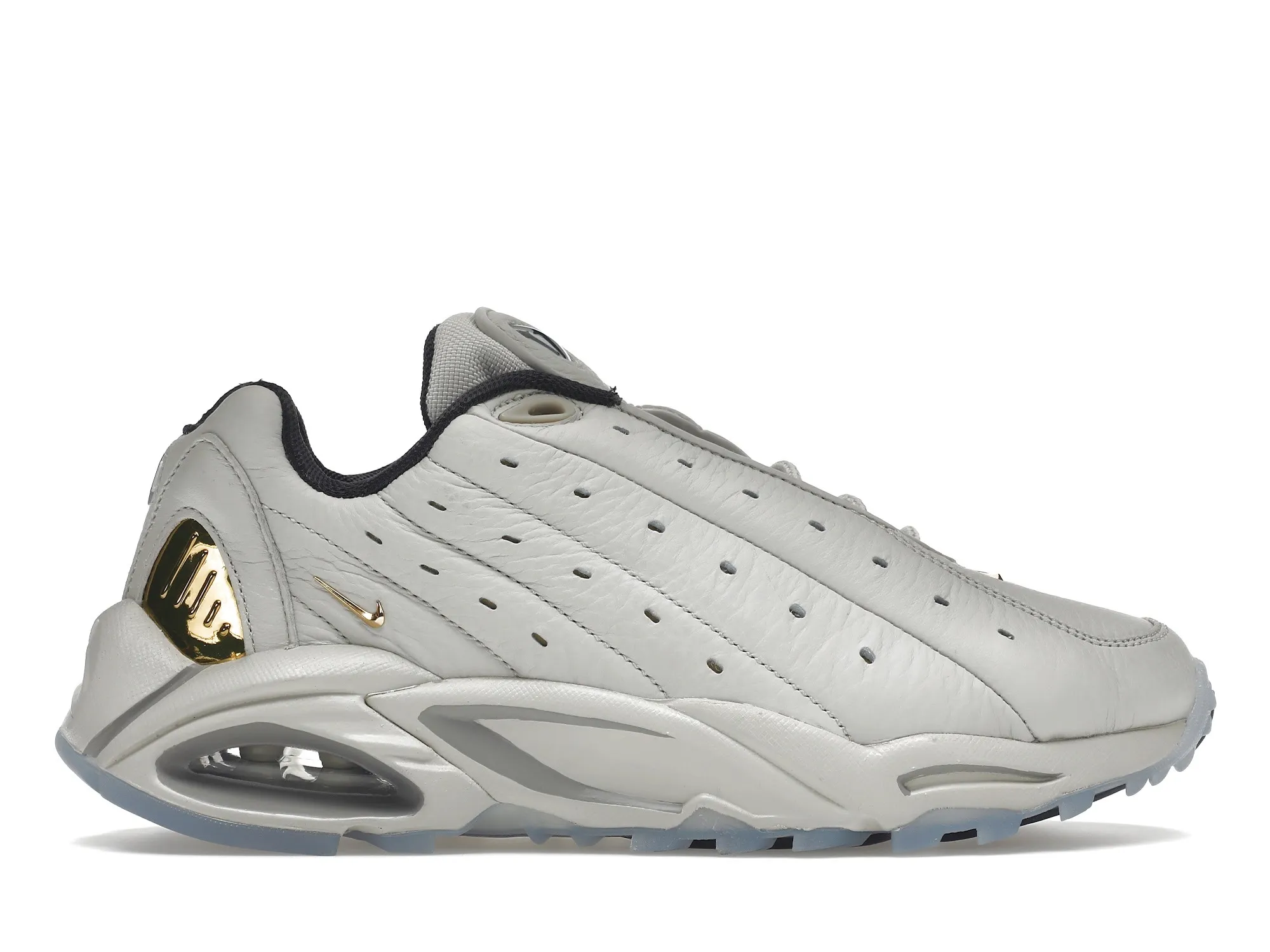 Фото № 1 с приближением к товару «‎Nike Hot Step Air Terra Drake NOCTA Champagne»