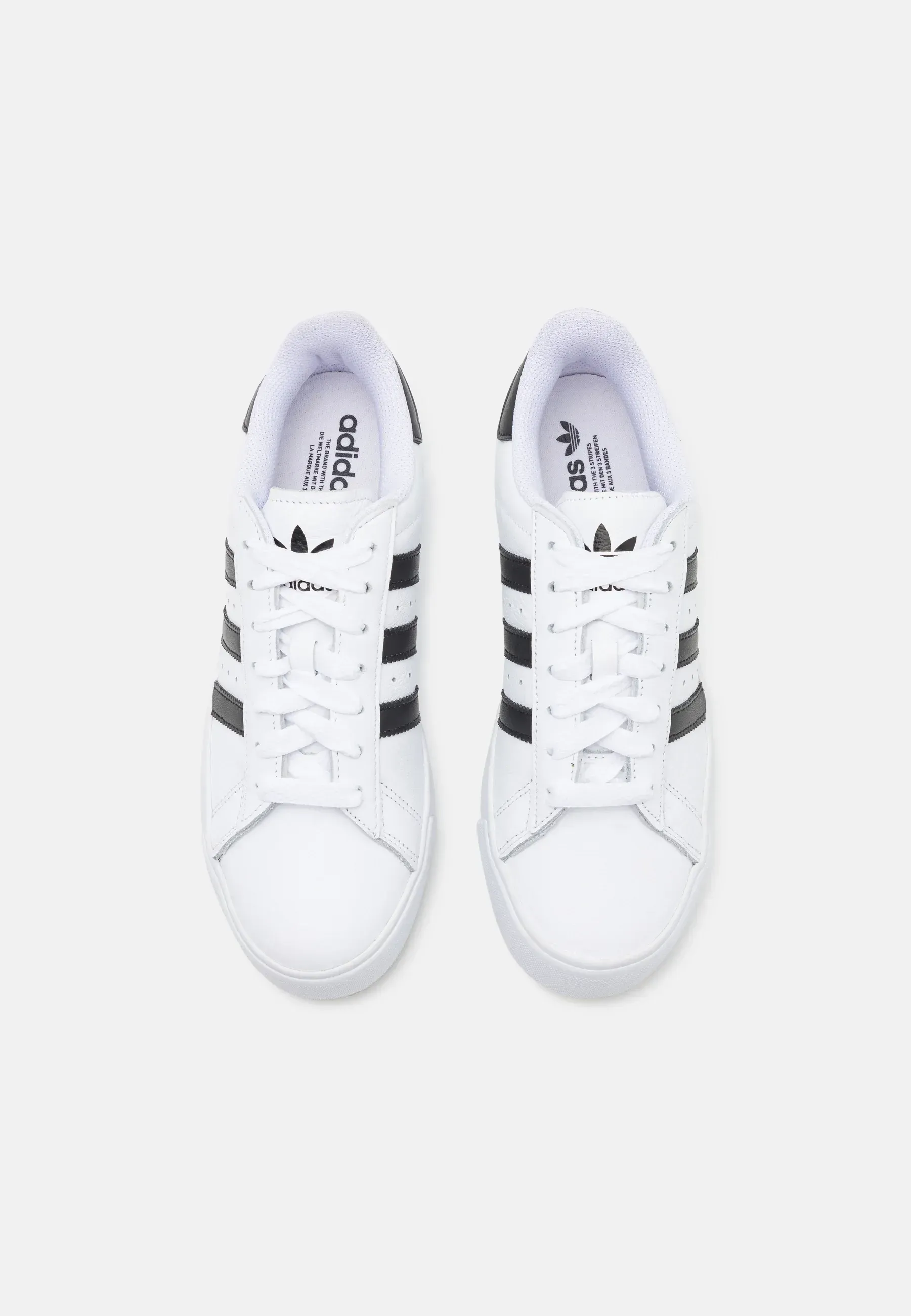 Фото № 4 с приближением к товару «‎CAMPUS VULC»