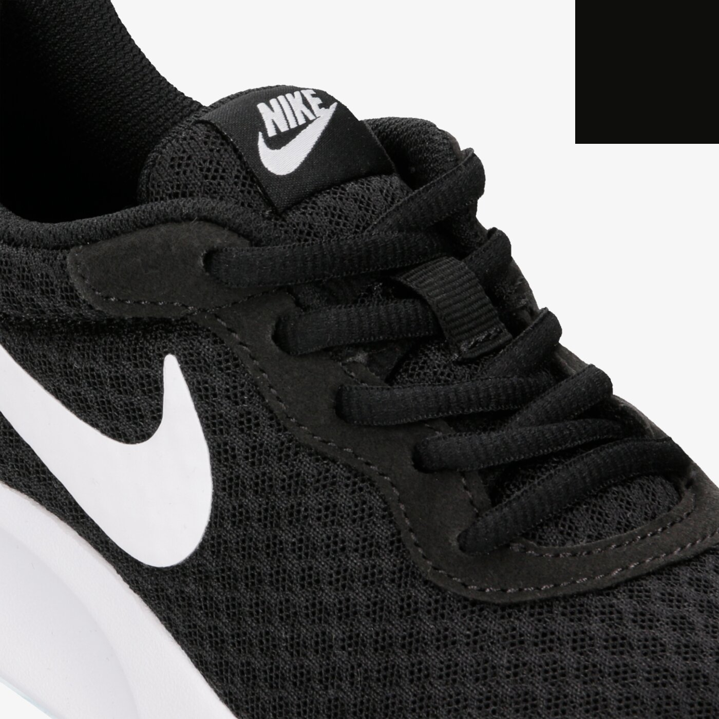 Фото № 5 с приближением к товару «‎ Nike Tanjun Sports Casual Shoes»
