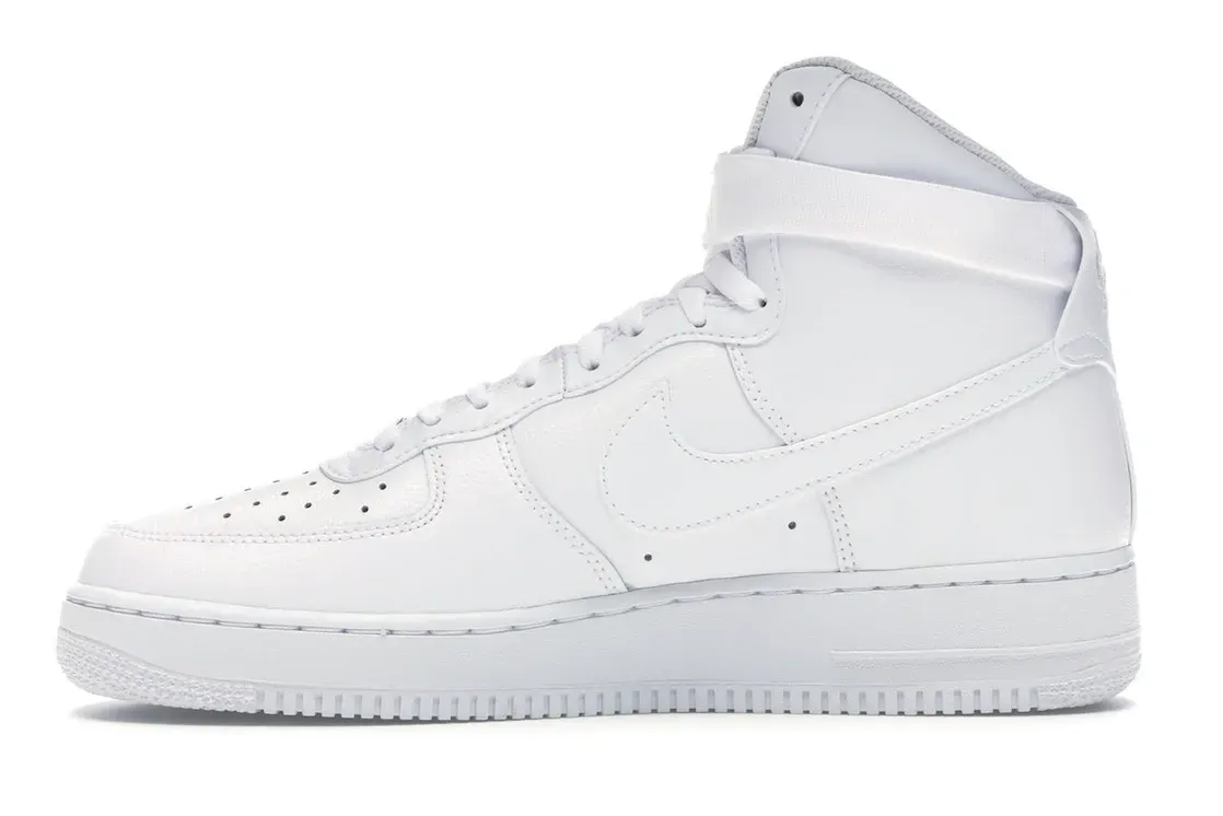 Фото № 3 с приближением к товару «‎Nike Air Force 1 High White»