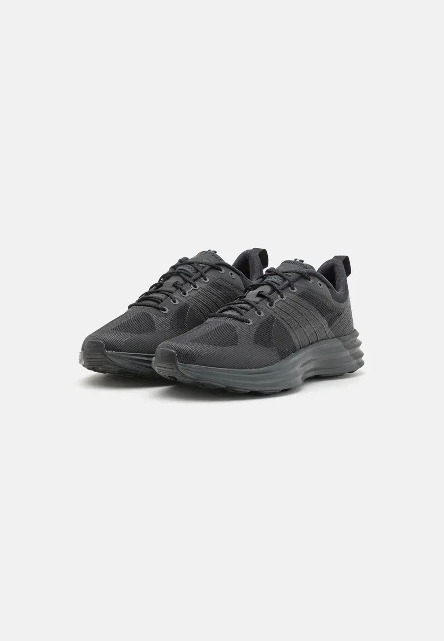 Фото № 4 с приближением к товару «‎LUNAR ROAM UNISEX»