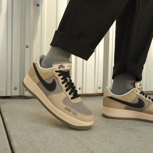 Фото № 3 с приближением к товару «‎Nike Air Force 1 Gtx»