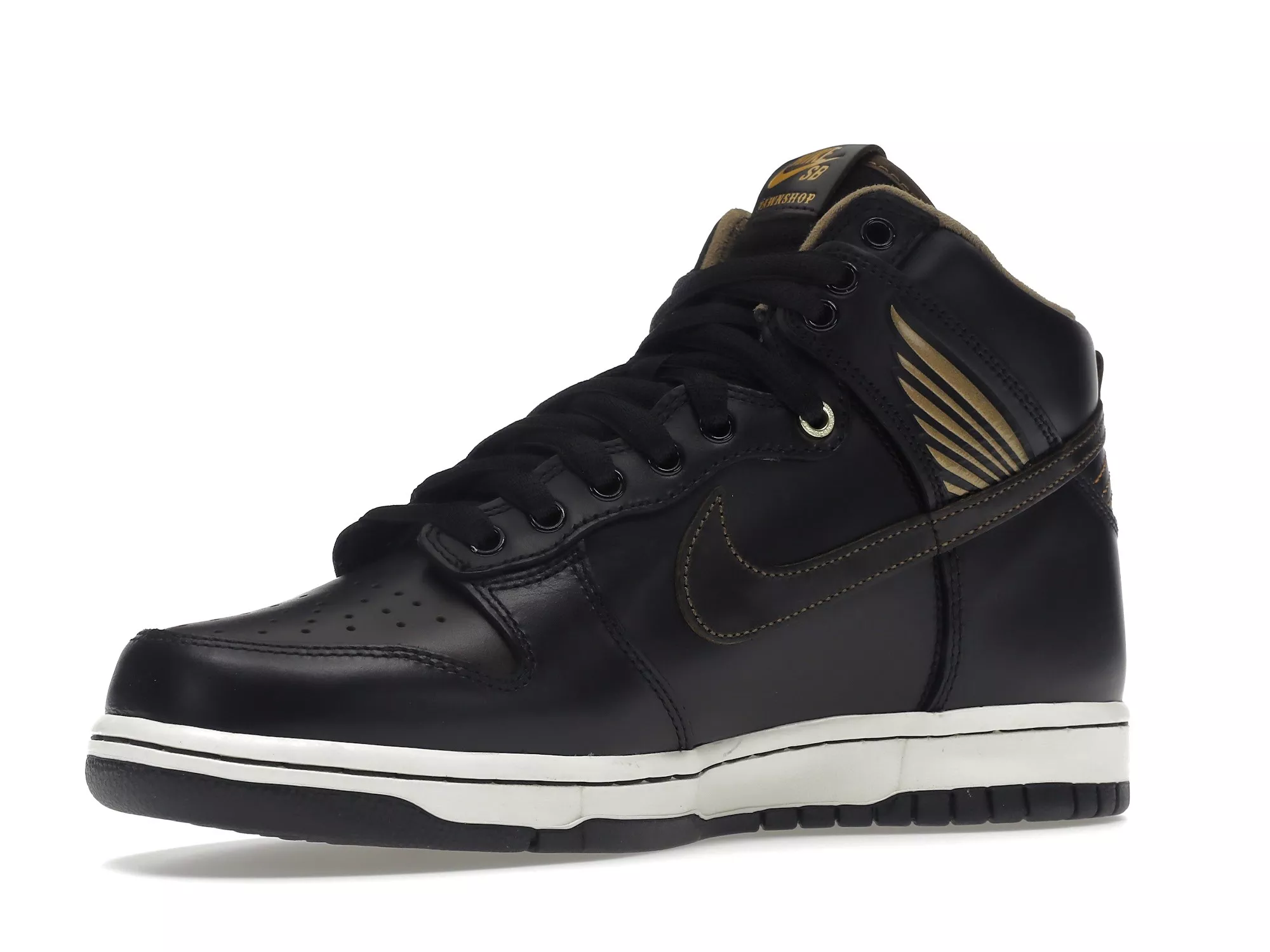 Фото № 3 с приближением к товару «‎Nike SB Dunk High Pawnshop Skate Co. Old Soul»