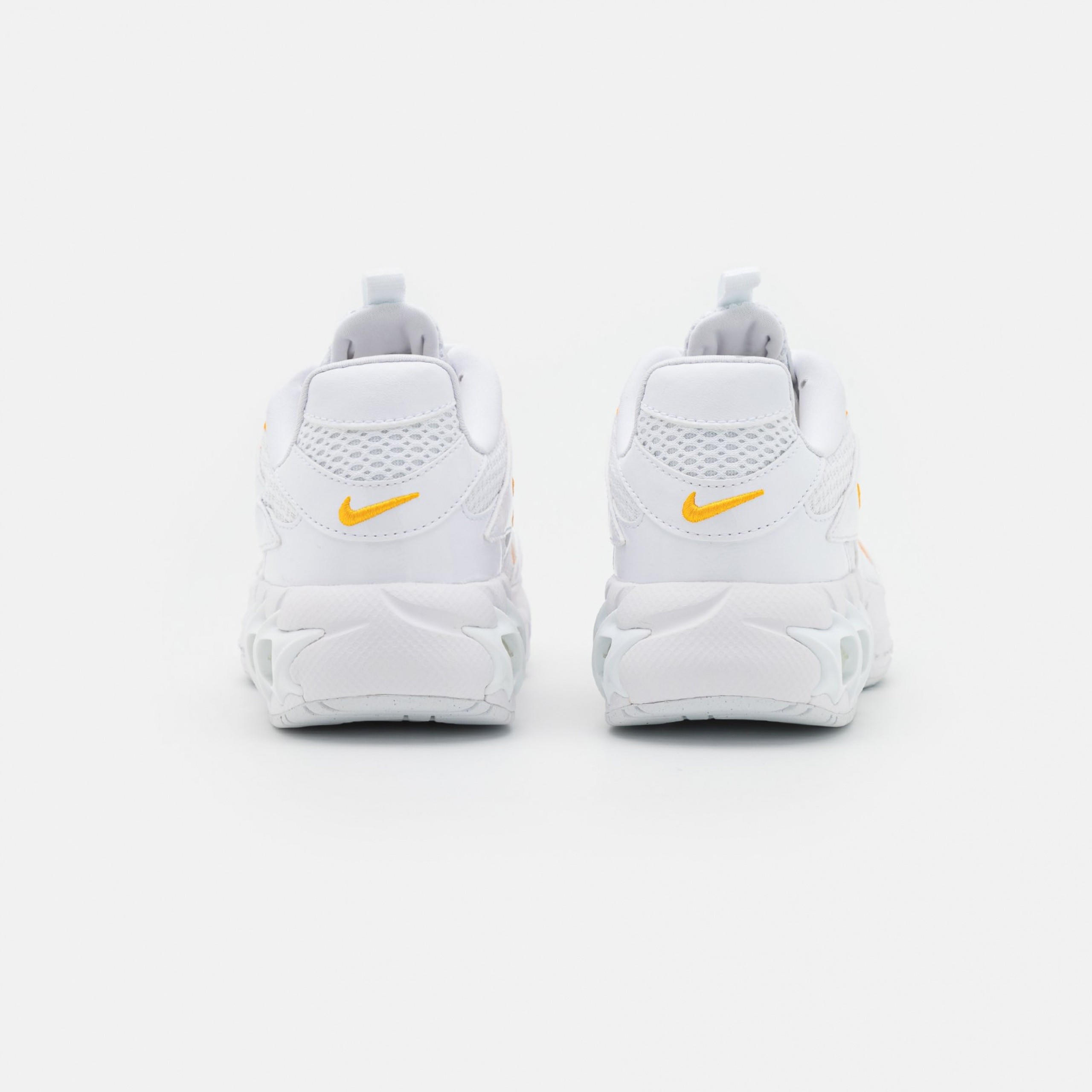 Фото № 4 с приближением к товару «‎Nike W Zoom Air Fire Snkr »