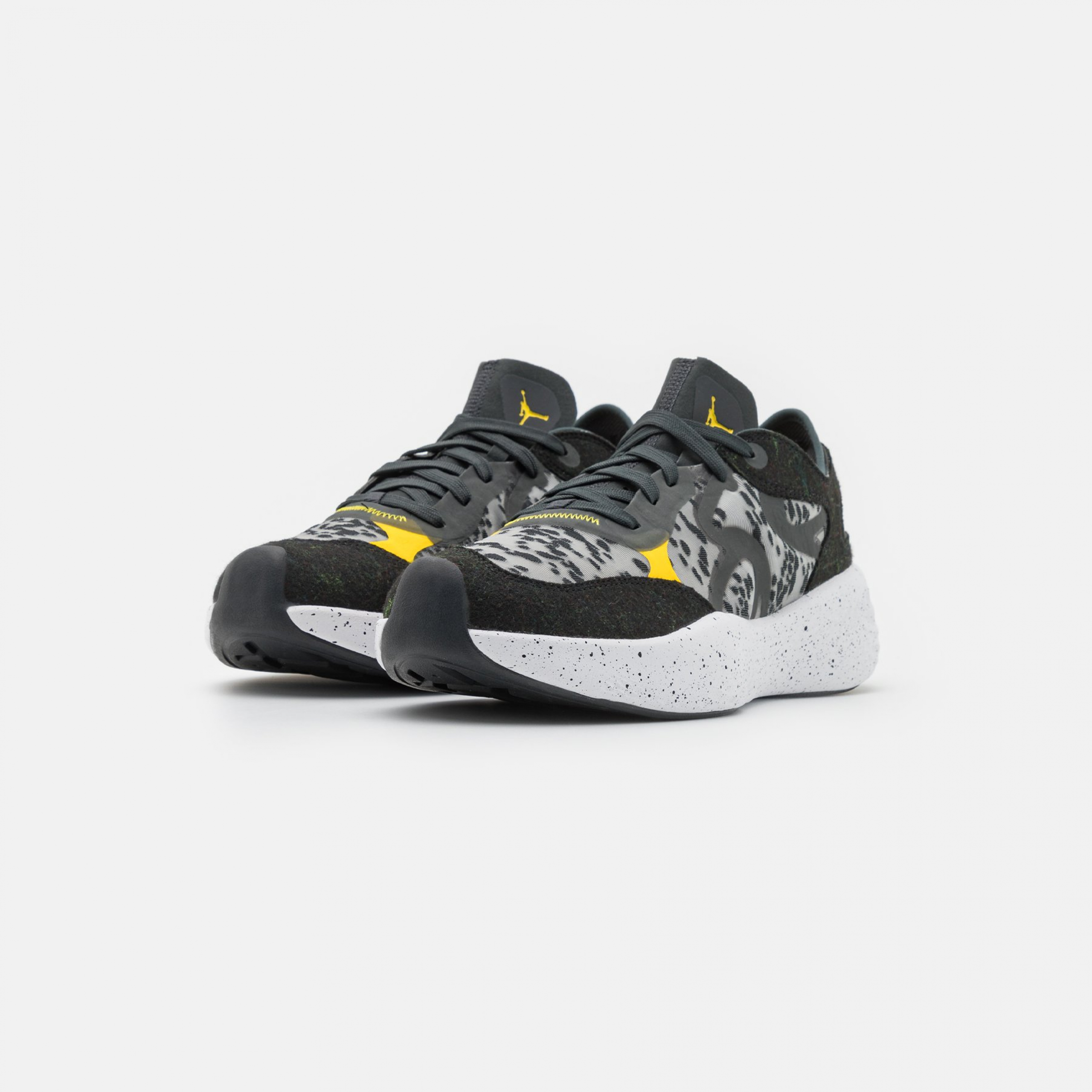 Фото № 2 с приближением к товару «‎Jordan Delta 3 »