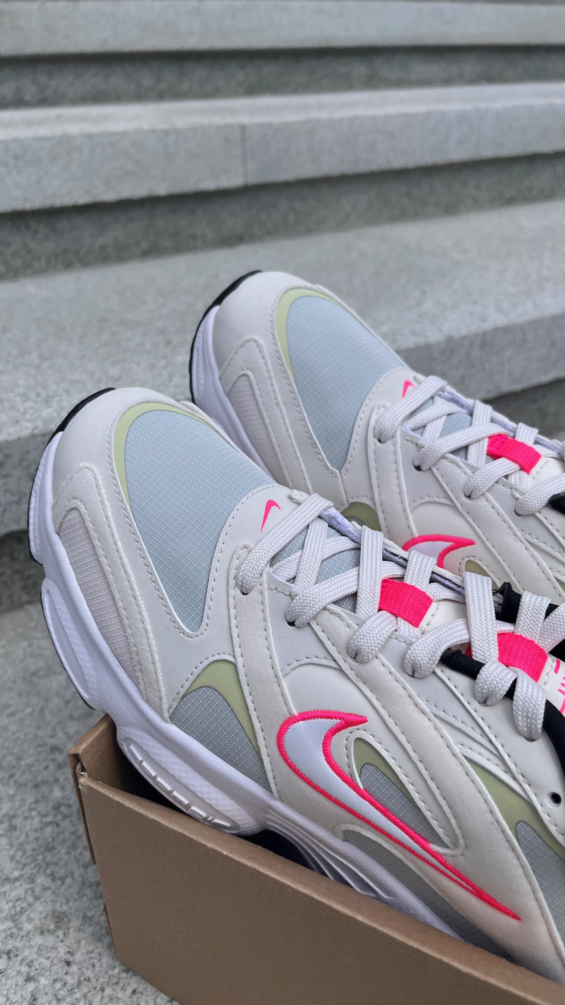 Фото № 4 с приближением к товару «‎Nike Zoom Air Fire»