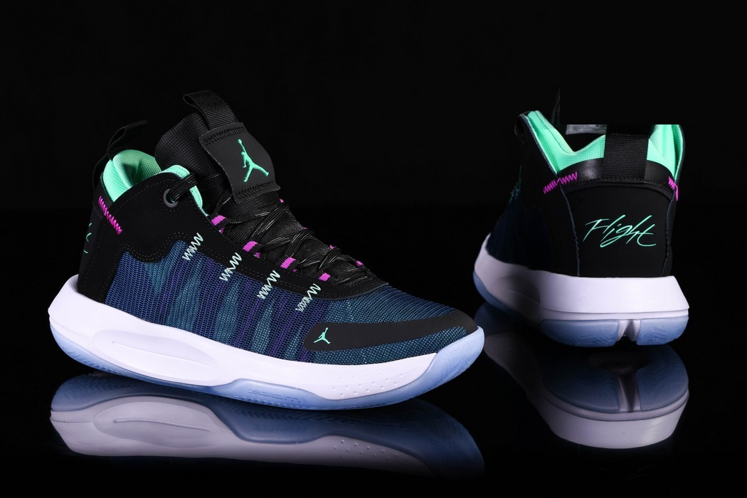 Фото № 4 с приближением к товару «‎Nike Air Jordan Jumpman 2020 »