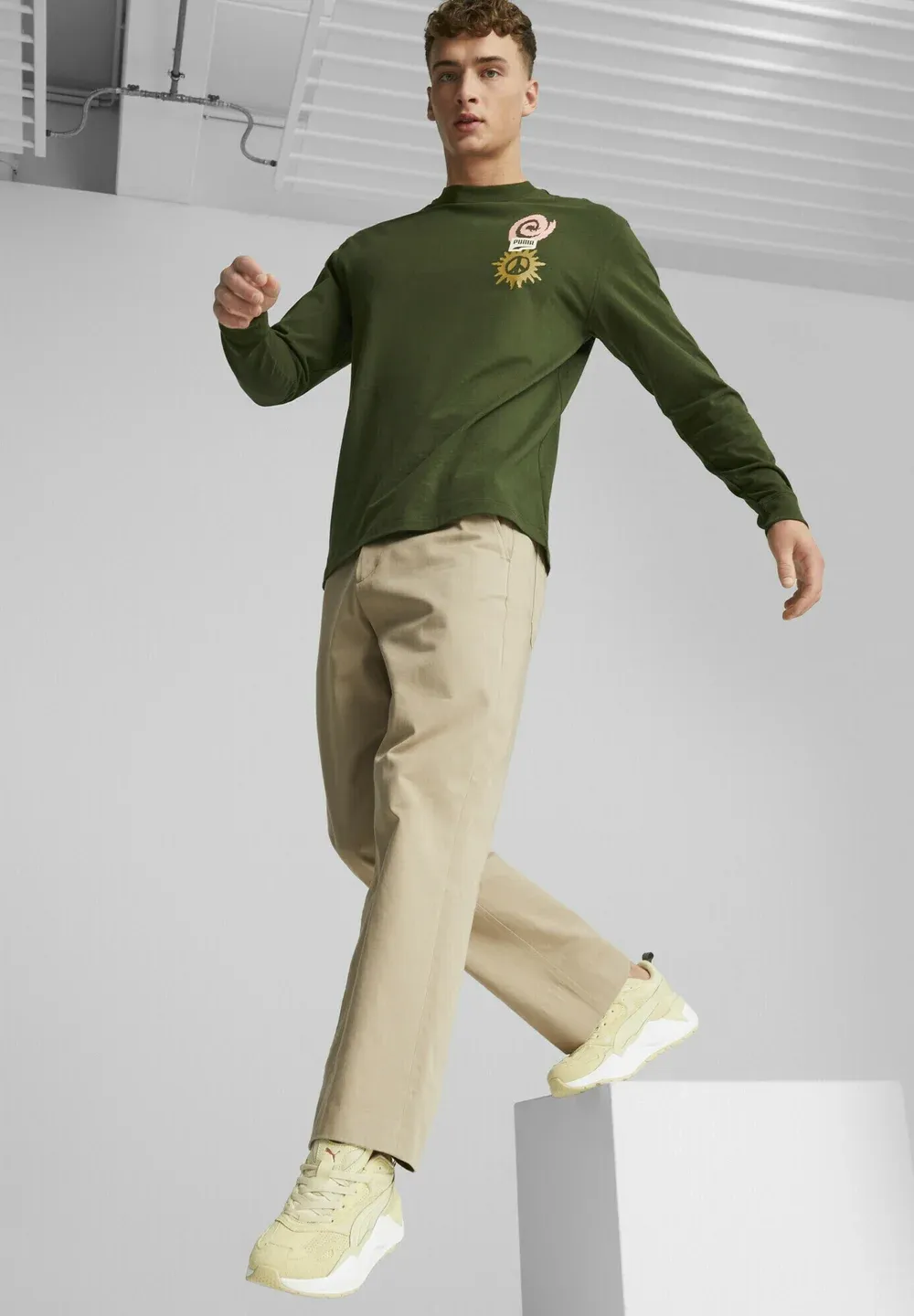 Фото № 1 с приближением к товару «‎RS-X EFEKT PERF»