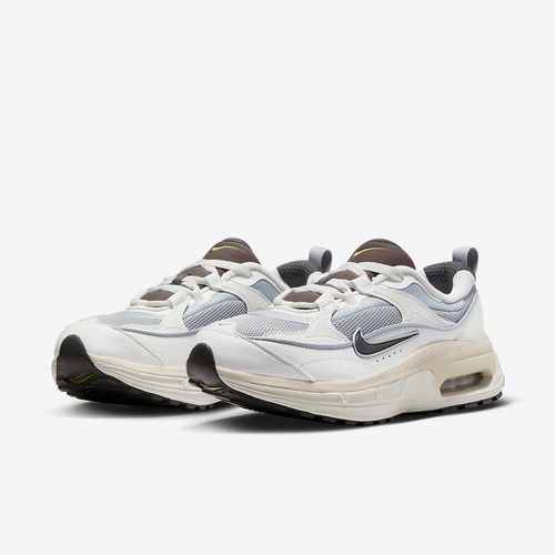 Фото № 3 с приближением к товару «‎Nike Air Max Bliss Next Nature»