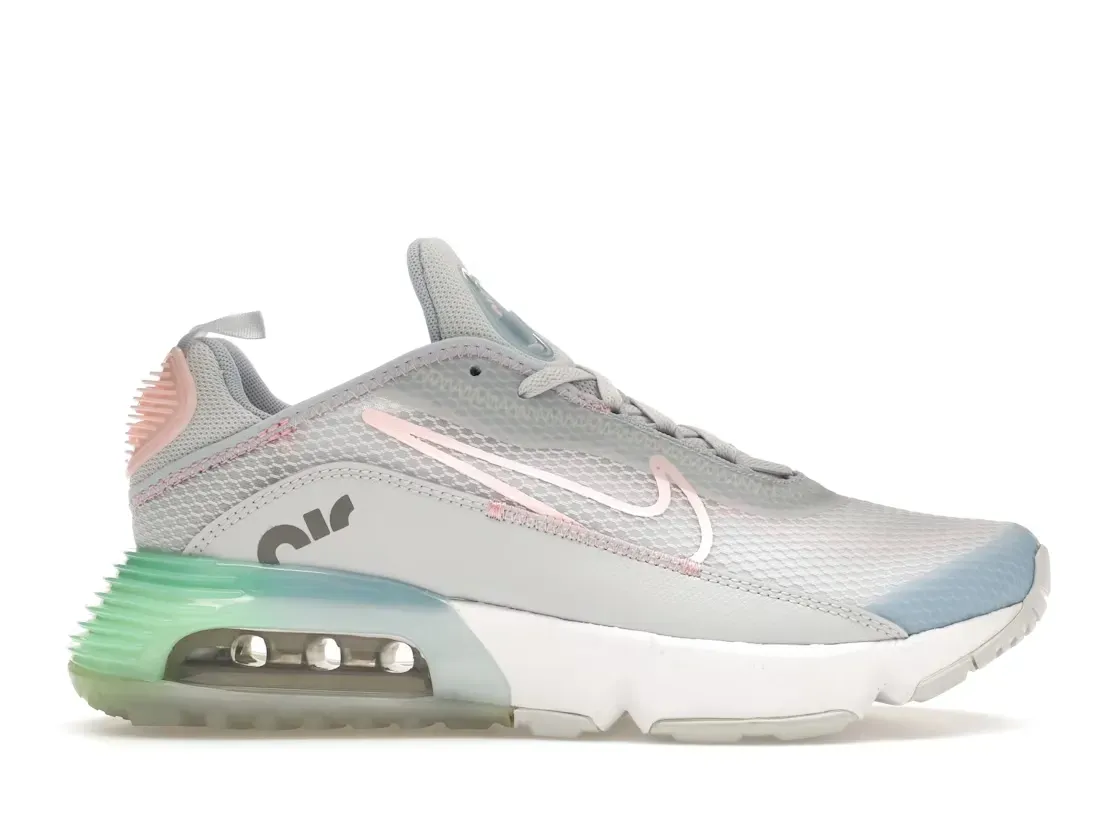 Фото № 1 с приближением к товару «‎Nike Air Max 2090»