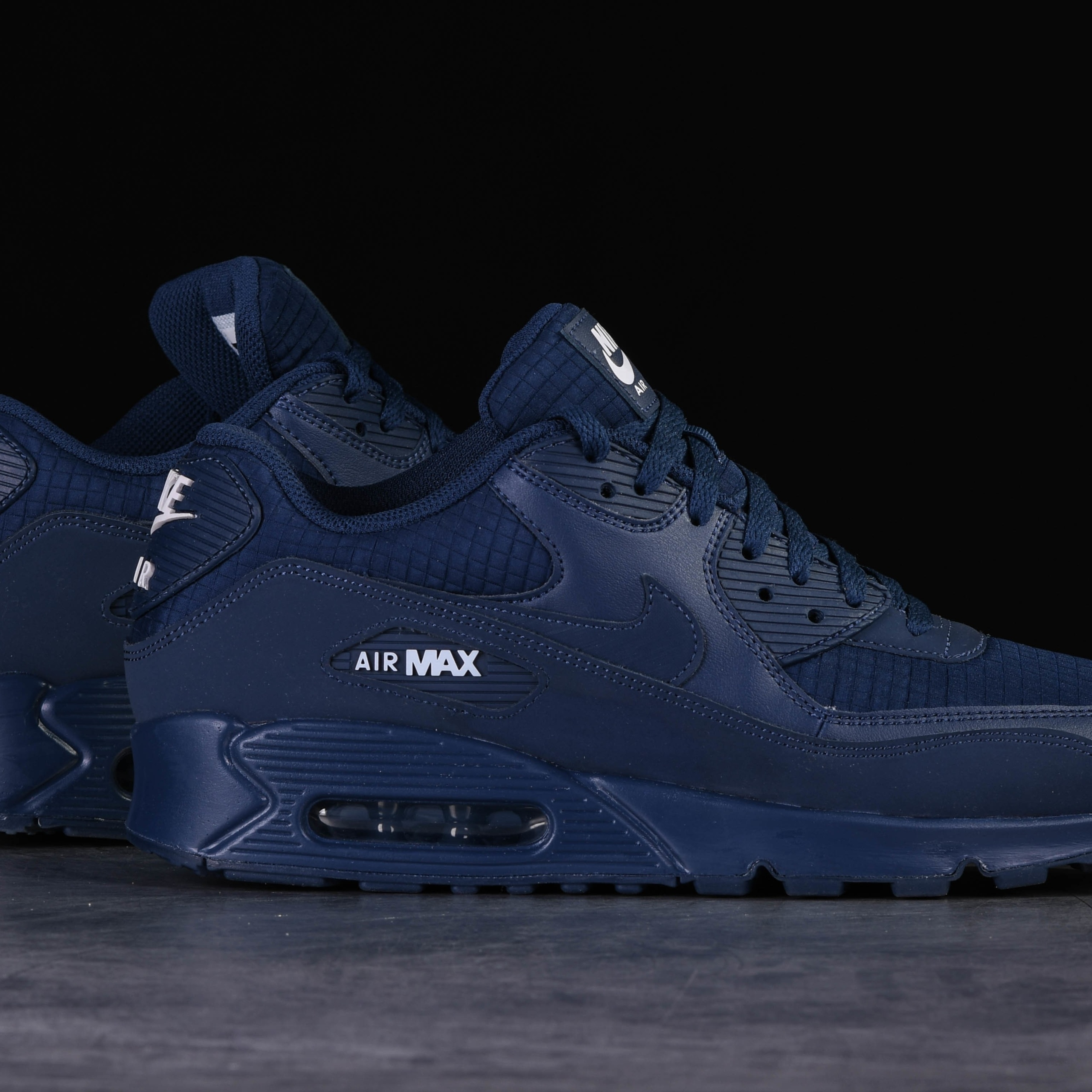 Фото № 3 с приближением к товару «‎Nike Air Max 90 Essential Navy »