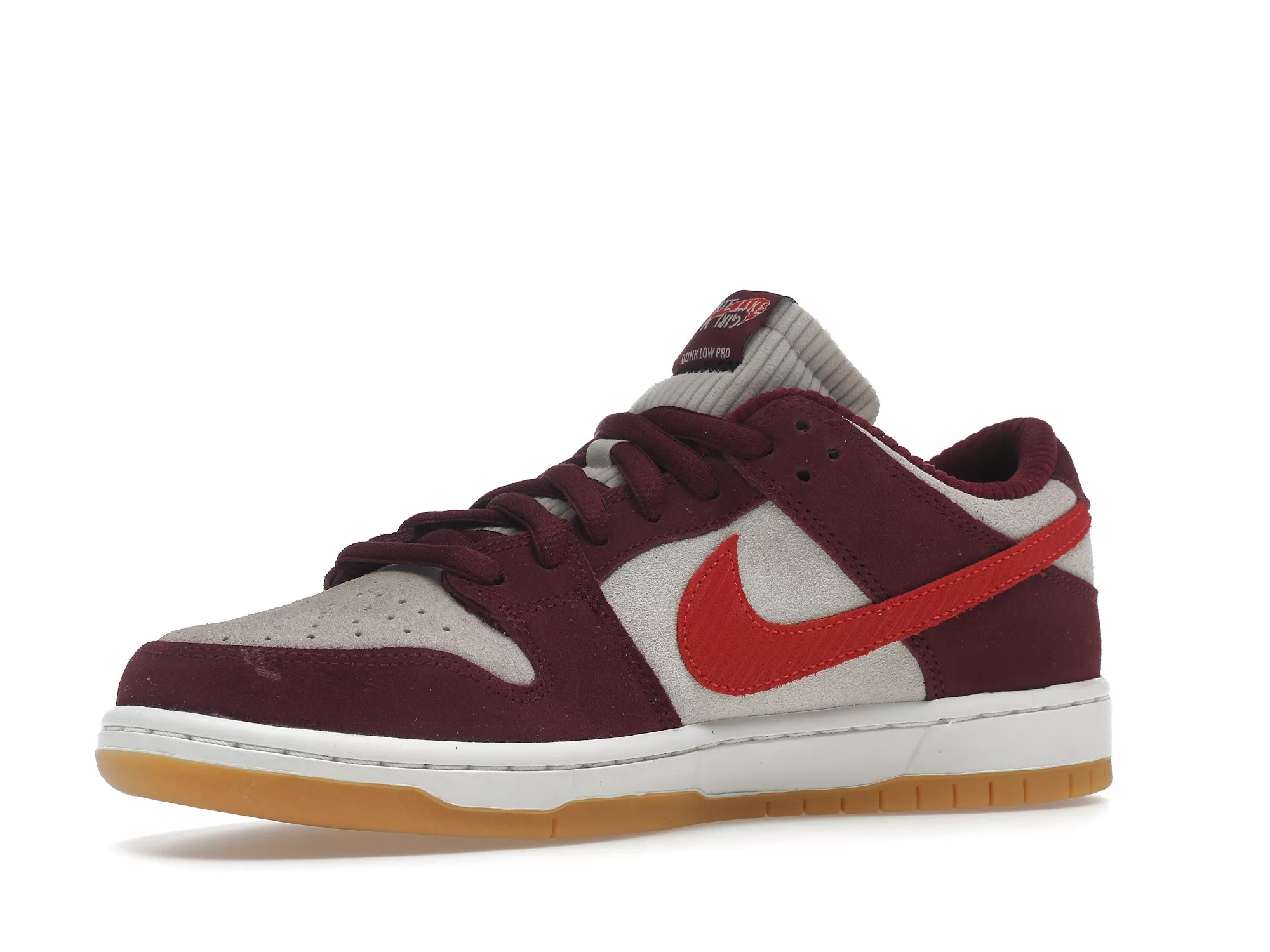 Фото № 4 с приближением к товару «‎Nike SB Dunk Low Skate Like a Girl»