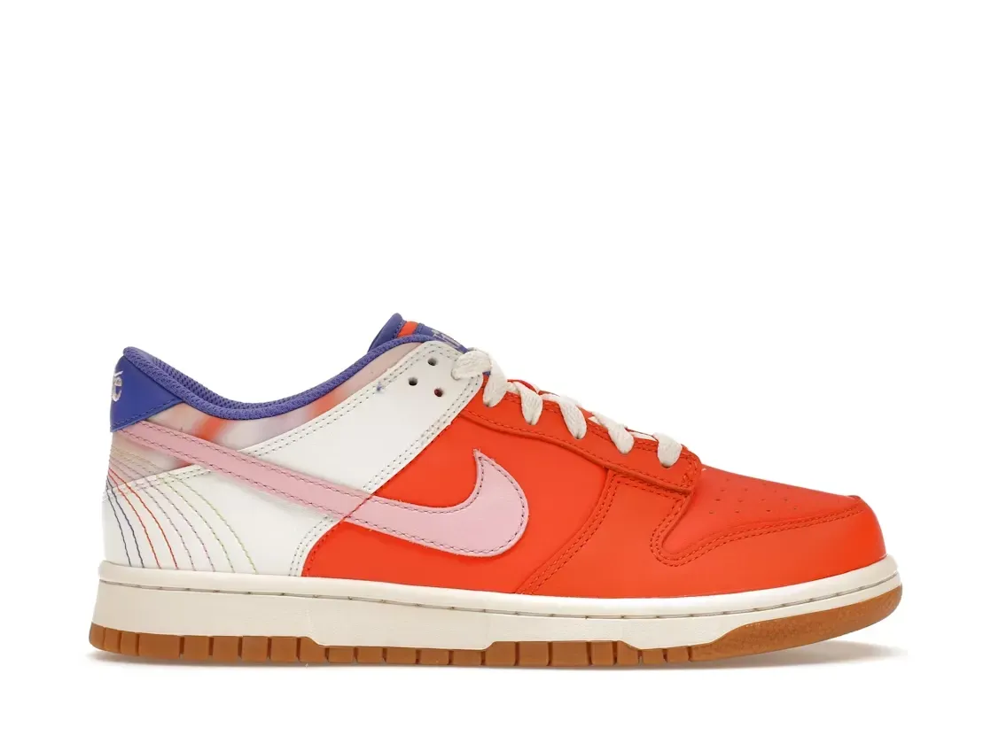 Фото № 1 с приближением к товару «‎Nike Dunk Low SE»