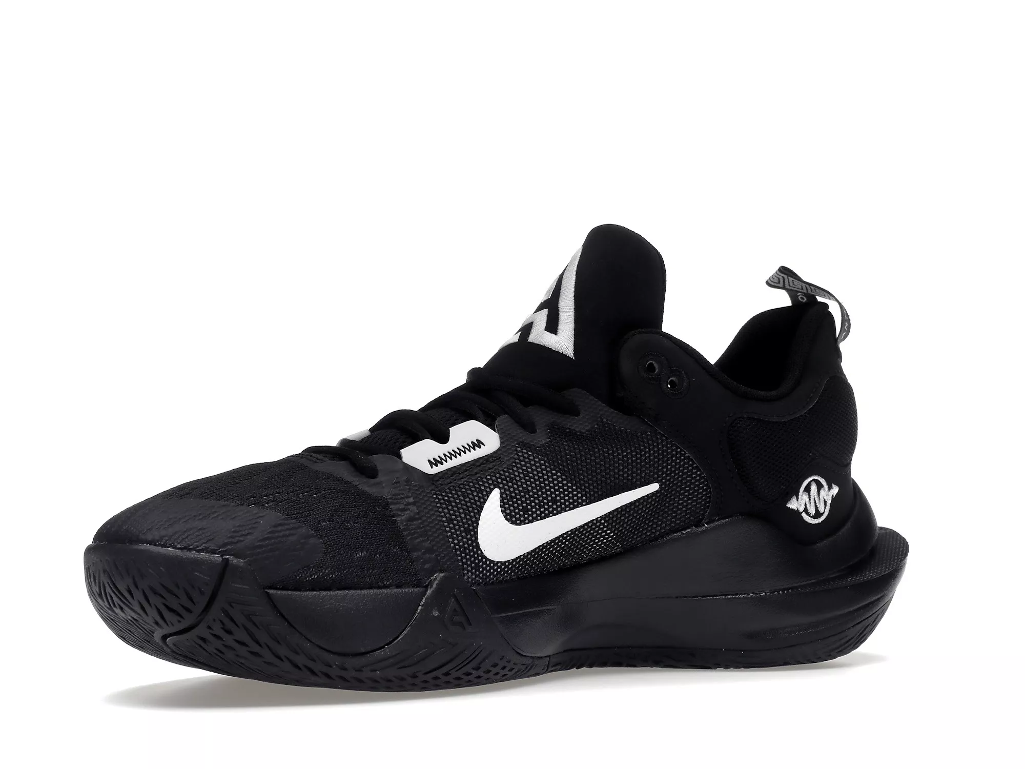 Фото № 2 с приближением к товару «‎Nike Giannis Immortality 2 Black Holographic Swoosh»