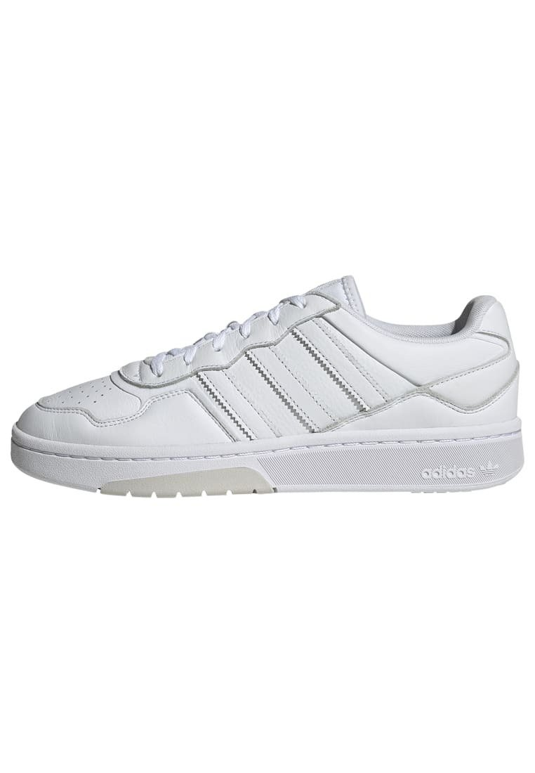 Фото № 1 с приближением к товару «‎Adidas Courtic »