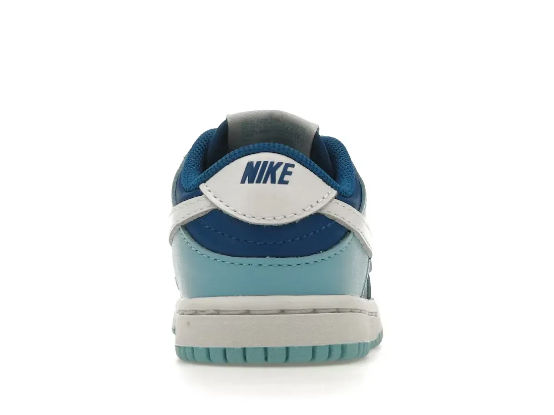 Фото № 4 с приближением к товару «‎Nike Dunk Low»