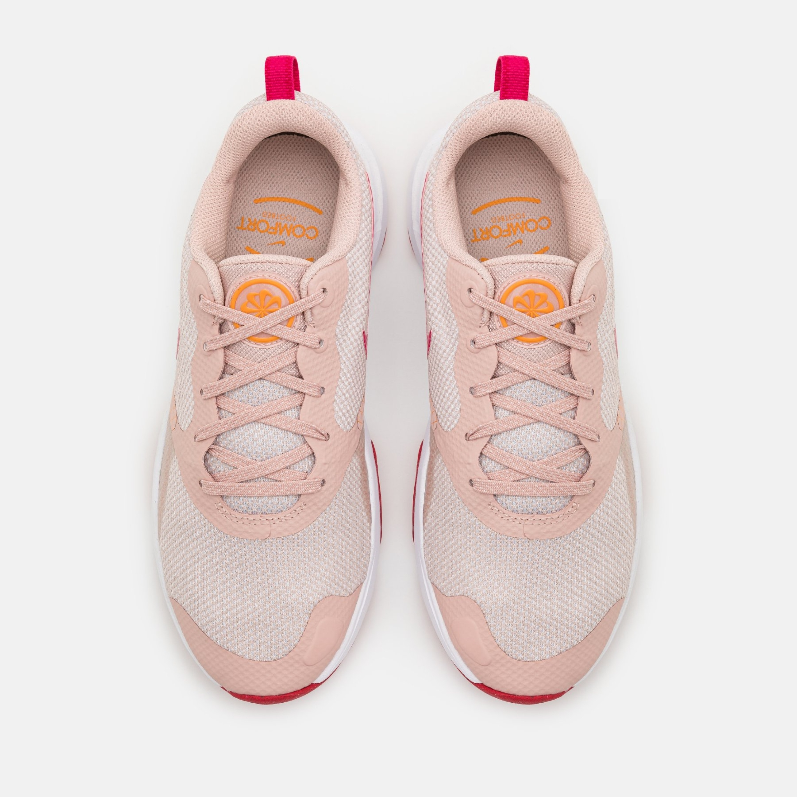 Фото № 3 с приближением к товару «‎Nike City»