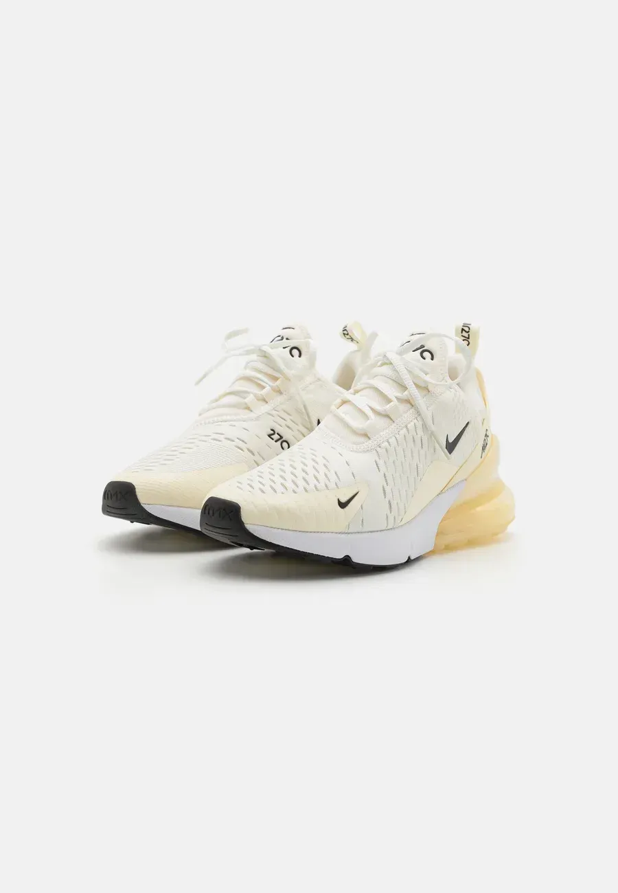 Фото № 2 с приближением к товару «‎AIR MAX 270»