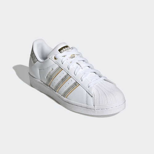 Фото № 4 с приближением к товару «‎Adidas Superstar»