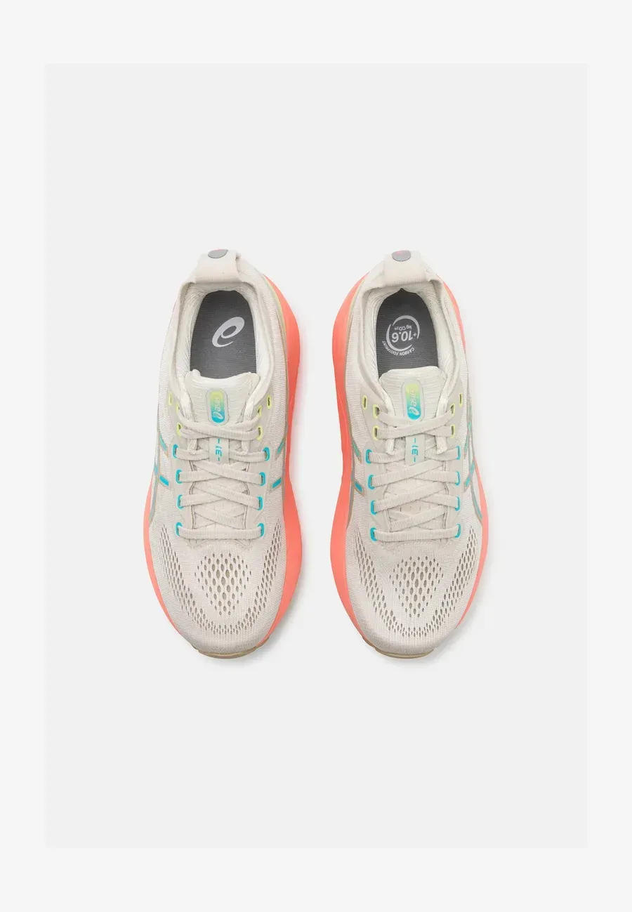 Фото № 4 с приближением к товару «‎GEL-KAYANO 31»