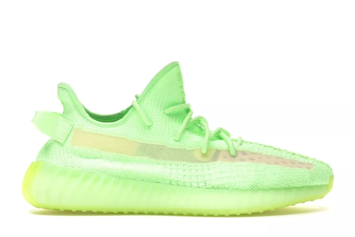 Фото № 1 с приближением к товару «‎adidas Yeezy Boost 350 V2 Glow»
