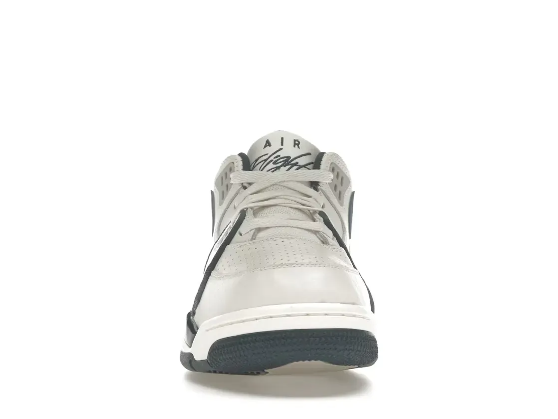 Фото № 2 с приближением к товару «‎Nike Air Flight '89 Low»