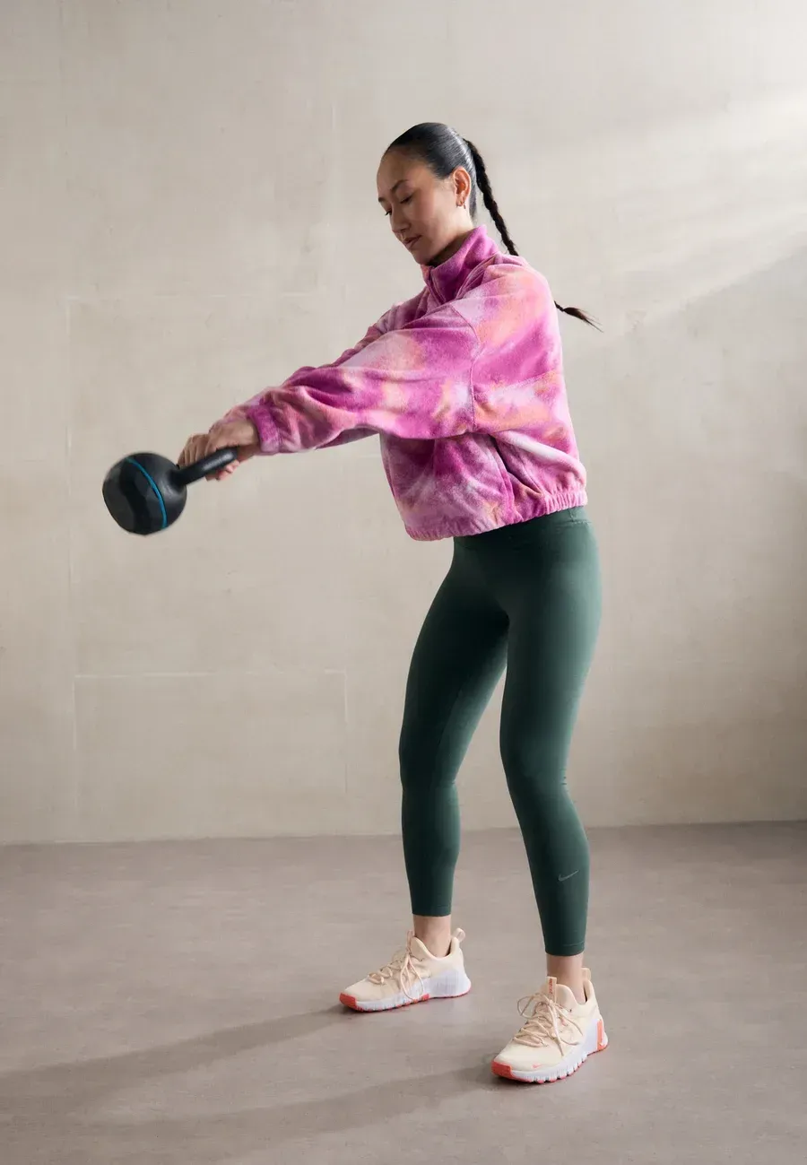 Фото № 3 с приближением к товару «‎FREE METCON 6»